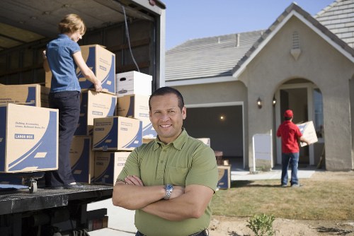 Secure van loading and transport safety checks
