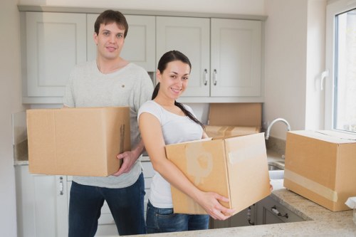 Commercial moving truck support in Marylebone